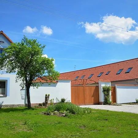 Guest house Za Kaplickou *
